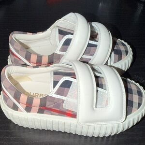 Burberry Toddler Girls Checkered Sneakers - White and Black